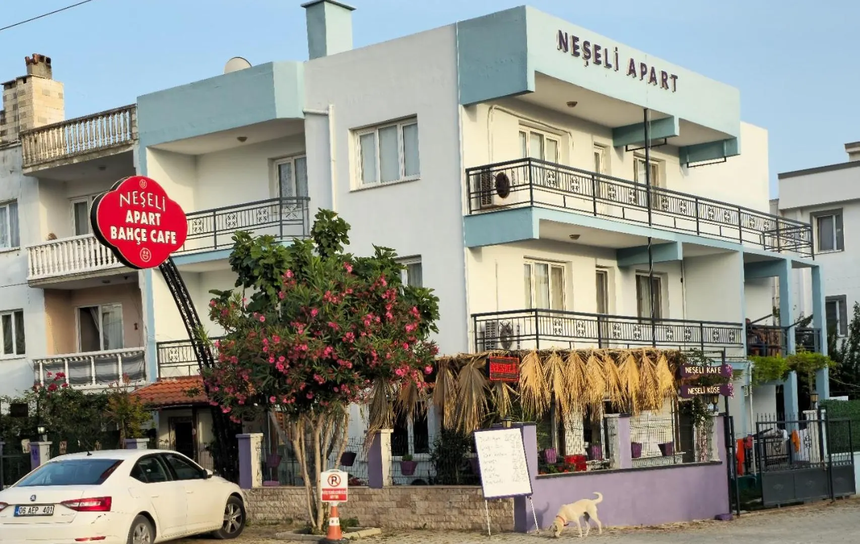 Appart hôtel Neseli Apart Bahce Cafe Seferihisar Turquie