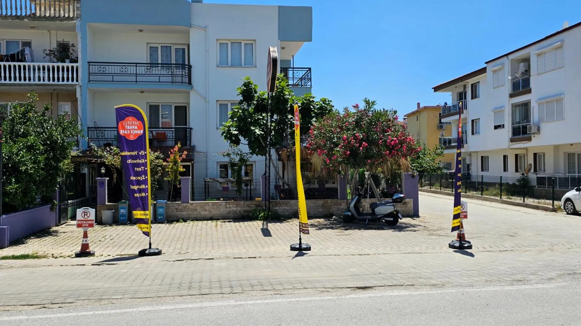 Appart hôtel Neseli Apart Bahce Cafe Seferihisar